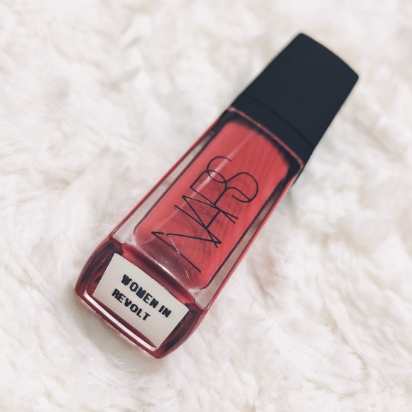 NARS Lip Gloss - Picture 2 of 2